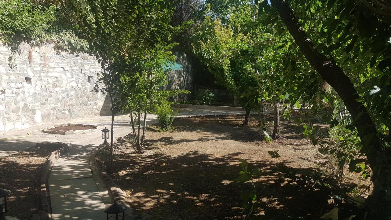 Riverside Cottage Kato Platres Esterno foto